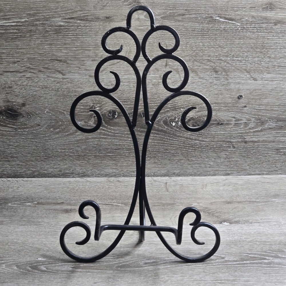 Black Wrought Iron Scrollwork Display Easel Plate Picture Stand Ornate Metal 14"